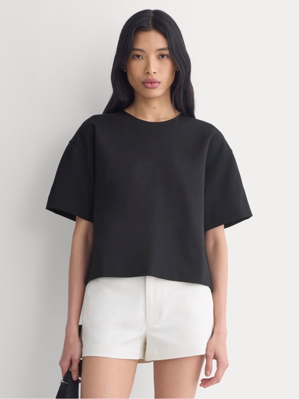 Everlane Black Boxy Short-Sleeve Tee size 2